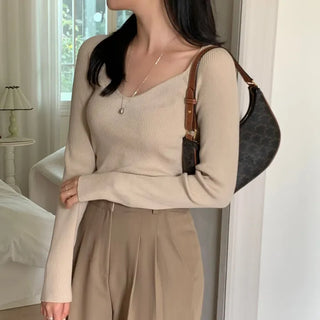 A Better Heart Neck Slim Fit Ribbed Knit