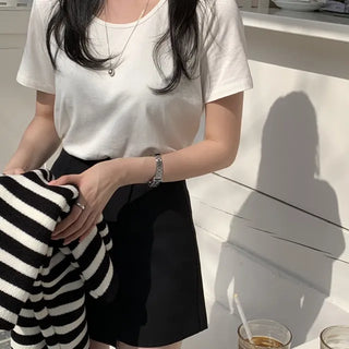 Rainy Modal U-Neck Loose Fit Short Sleeve T-shirt