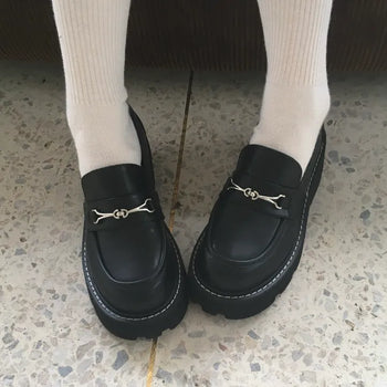 Stitch platform loafers