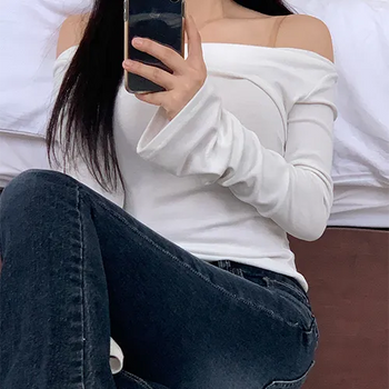 Label Shirred Off-Shoulder Boat Neck Asymmetrical T-shirt