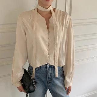 Hearty tie blouse