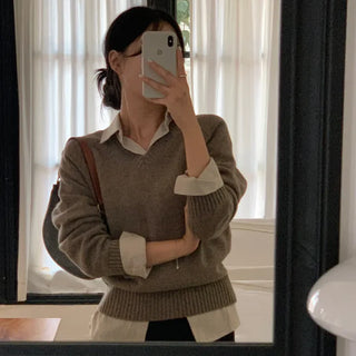 Award Wool Oversized V-Neck Knit