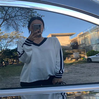 Atom Color Block Striped Sweatshirt Knit