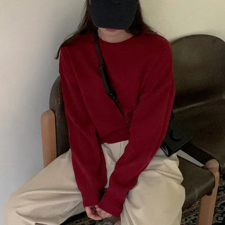 Proud Round Knit Round Neck Knit