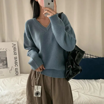 [Delicate Fit] Cozy Wool V-Neck Loose Fit Knit (7 colors)