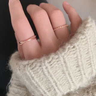 Slim Ball Cross Line Open Ring