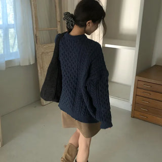 Ethyl Wool Oversized Cable Round Neck Knit