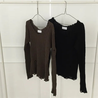 DISTROYED V KNIT