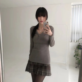 Taupe check pleated skirt (one color)