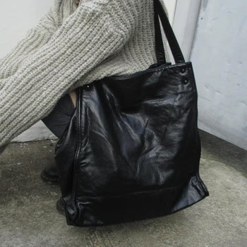 Leather pouch shoulder bag