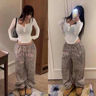 Mails Lettering Elastic Banding Jogger Pants [Fleece-lined]