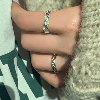 Cubic Volume Twist Wave Silver Ring