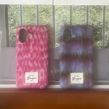 Chetty Vintage Pattern Winter Fur iPhone Case