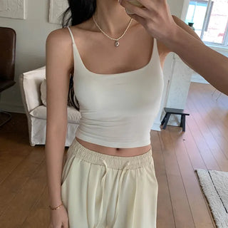 Brochel sleeveless cap