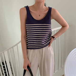 Pet striped knit