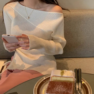 Het Asymmetrical Off-Shoulder Knit