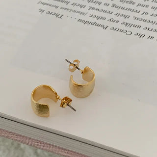 Bet Gold Earrings