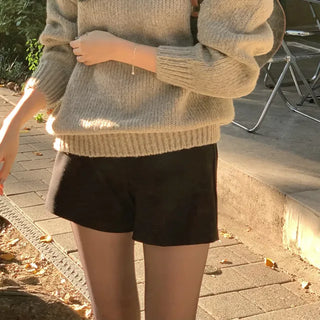 Mills Back-Elastic High-Waisted Shorts