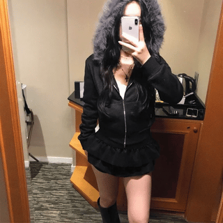 Plain crop fur hooded zip-up