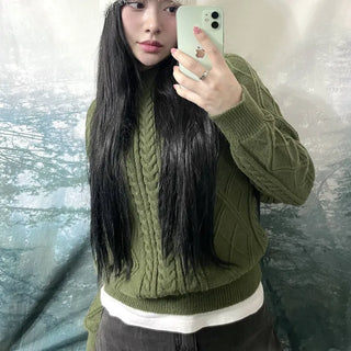 Cinnamon Cable Knit Round Neck Knit