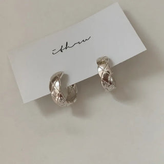 Cushion Quilted Embossed Bold Check One-Touch Hoop Earrings