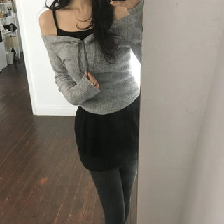 Keyhole off-shoulder top