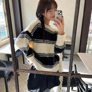Brush Stripe Knit 2 Colors