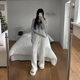 Twist wide banding pants