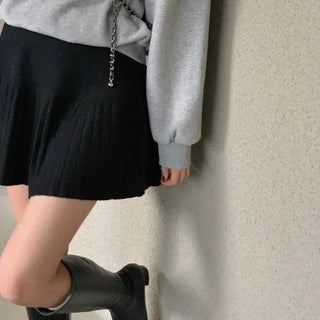 Hemming Pleated Elastic Knit Mini Skirt