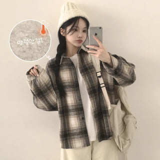 Cozy as if wrapped in a blanket, Fleece Oversized Check Shirt Jacket