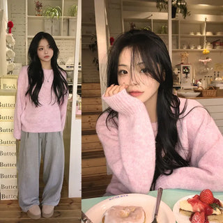Loose-fit, back-of-hand covered, thick, fluffy angora round hairy wool long-sleeve knit