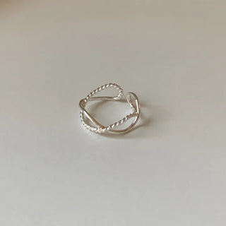 Twisted Plain Cross Wave Pinky Open Ring