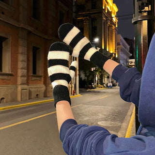 Striped Mittens