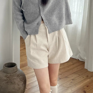 Mug Pintuck Corduroy Shorts