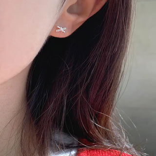 Mini Knot Cubic Ribbon Silver Earrings