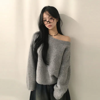 Color Masterpiece, Thick Cashmere Wool Alpaca Lip Neck One-Off Shoulder Loose Fit Long Sleeve Knit