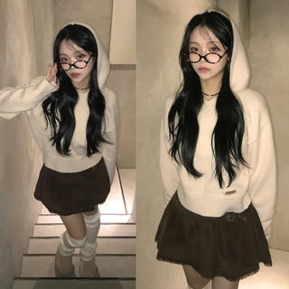 Cute Avant-garde Fit, Wool Semi-Crop Hooded Long Sleeve Knit