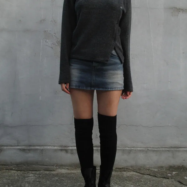 Button denim mini skirt