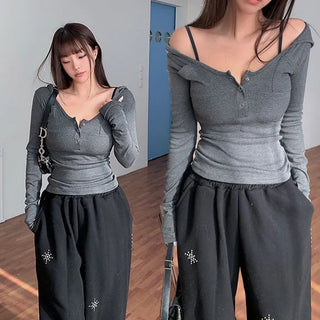 Crina Pocket Snap Hoodie