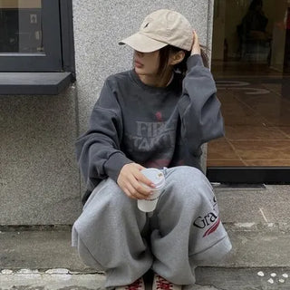 Moonz Spider Pigment Sweatshirt / 2 Colors