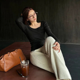 Sold U-Neck Long Sleeve T-Shirt