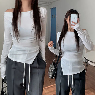 Glossine slit one-shoulder T-shirt