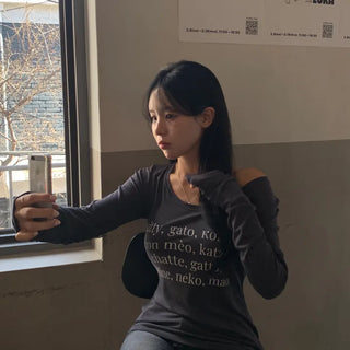 Lettering U-neck Long Sleeve T-shirt