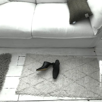 clear mules