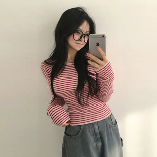 Figure-Shaping Color-Blocked Stripe Slim Fit Round Long Sleeve Knit