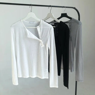 Flow Button T | Flow Button Tee