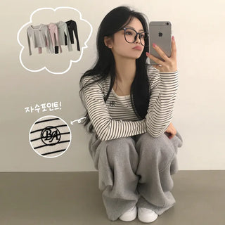 Slimming Color-Blocked Square Neck Fine Ribbed English Embroidery Semi-Crop Long Sleeve T-Shirt