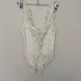 Lace Frill Slim V-Sleeveless Top