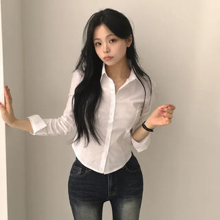 Highly Versatile for Standalone & Layering, Basic Semi-Crop Long Sleeve Shirt with Rounded Collar Lines