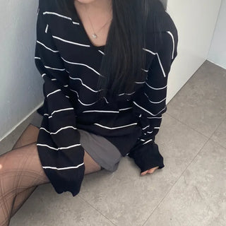 Black U-Neck Collar Striped Loose Fit Knit